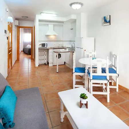 Apartment Beautiful Near The Beach In La Carihuela A